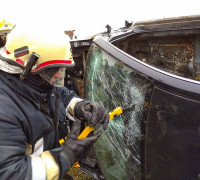 Бучацькі рятувальники відпрацьовували практичні дії при ліквідації наслідків ДТП